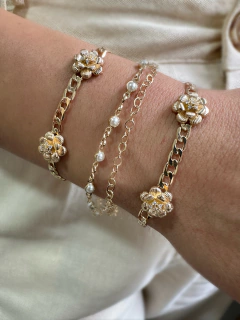 Pulseira Corrente Grumet com Flores Dourado - comprar online
