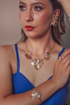 Colar Flores Telada com Zircônia Dourado