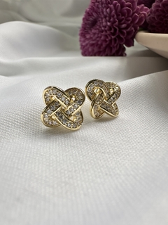 Brinco Nó Cravejado Dourado - comprar online