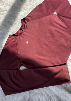 CROPPED DRY FIT CLÁSSICO - PROTEÇÃO UV50+ - MANGA LONGA na internet