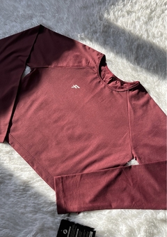 CROPPED DRY FIT CLÁSSICO - PROTEÇÃO UV50+ - MANGA LONGA - comprar online