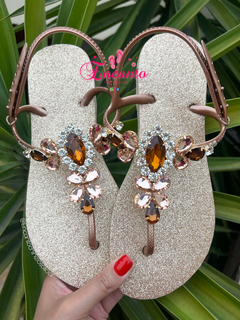 Sandalia Twist gliter dourada com peça marrom/bege