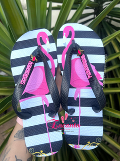 Top preta estampa flamingo rosa/preto