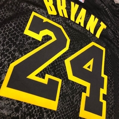 Bryant Kobe No . 24 Los Angeles Lakers Serpentina Hot Press na internet