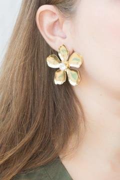 Brinco Maxi Flor Zircônia Cristal - comprar online