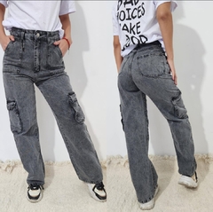 RAP JEANS CARGO ALMENDRA