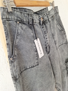 RAP JEANS CARGO ALMENDRA - comprar online