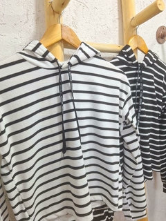 Buzo crop Velna - tienda online
