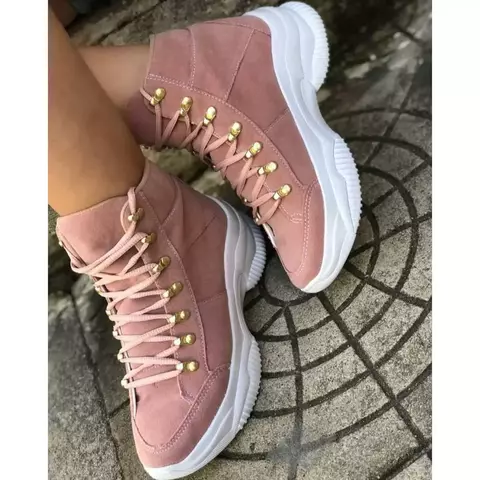 Bota Coturno Feminino Conforto e Qualidade