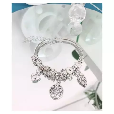 Pulseira Estilo Life Biju Moda Mulher Feminina Berloque.