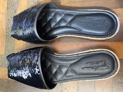 Alpargata Paetê Preto - Solado de Borracha