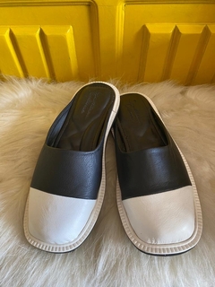 Mykonos - Couro Branco e Preto