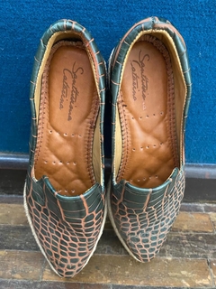 Imagem do Mocassim Bico Fino - Croco Verde