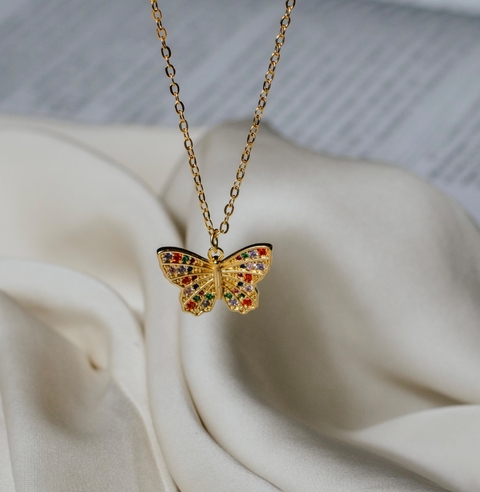 Colar pingente borboleta