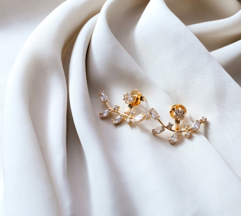 Brinco earcuf galho com zircônia