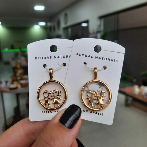 PINGENTE CASAL DE FILHOS - MOD. REDOMA - comprar online