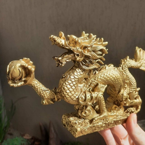 Dragão Chinês Dourado - Resina