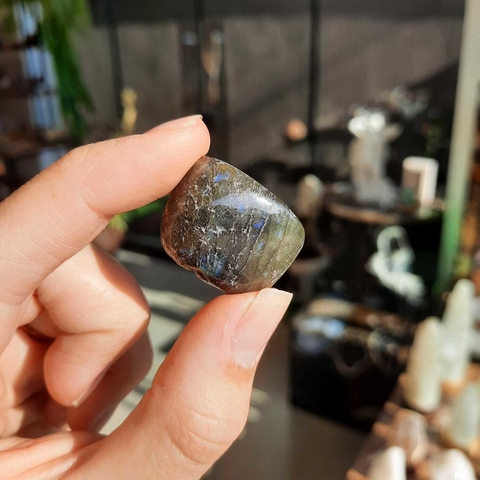 LABRADORITA - ROLADO (UNID)