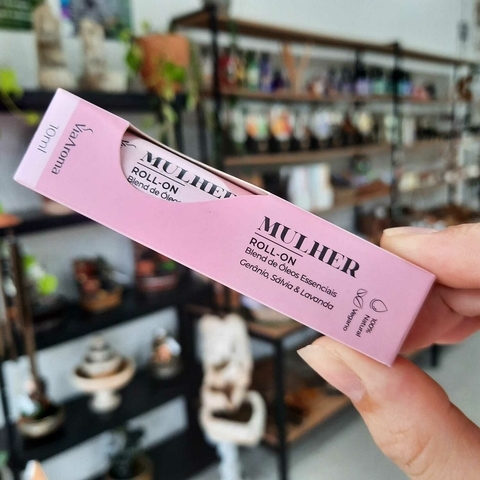 ROLL ON COM ÓLEO ESSENCIAL 10ML - MULHER - VIA AROMA