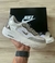 Nike Gold plataforma na internet