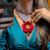 COLAR ROSA VERMELHA - comprar online
