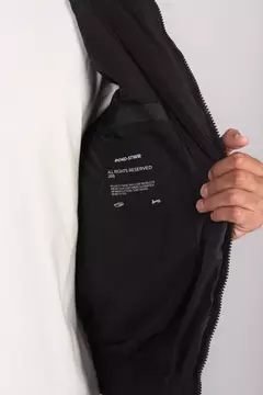 Imagen de CAMPERA BOND - KEEM