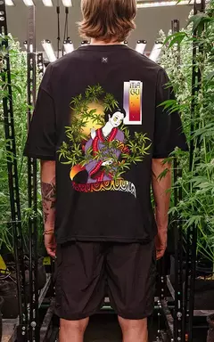 REMERA LUXO - MAGU en internet