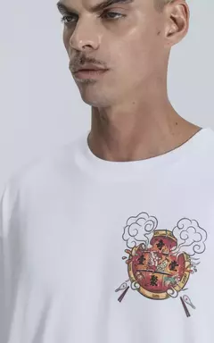 REMERA LUXO - DISNEY TAKE AWAY BLANCA - Blow