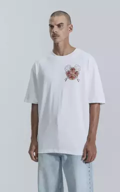 REMERA LUXO - DISNEY TAKE AWAY BLANCA - tienda online