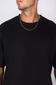 REMERA BOND - IDENTITY NEGRA - Blow