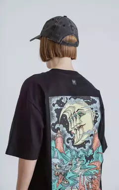 REMERA LUXO - LA LUNA NEGRA - Blow