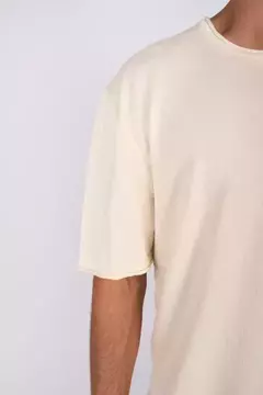 REMERA BOND - NOAH CRUDO en internet