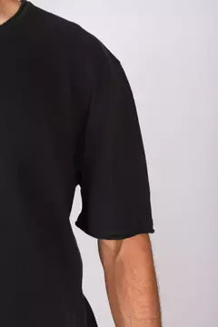 REMERA BOND - NOAH NEGRO en internet