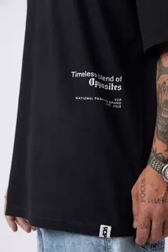 REMERA VCP - OVER TAZ BLEND NEGRA en internet