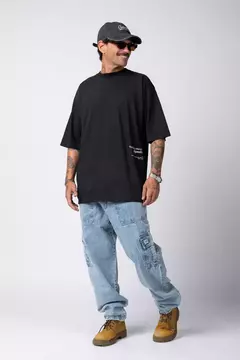 REMERA VCP - OVER TAZ BLEND NEGRA - Blow