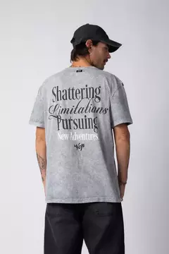 REMERA VCP - SHATTER GRIS - comprar online