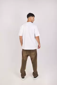 REMERA BOND - SYMBOL BLANCA - tienda online