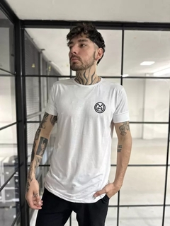 REMERA MOHA - LOGEADO - comprar online