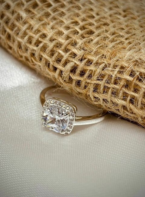 ANEL CRISTAL QUADRADO EM PRATA 925 - comprar online