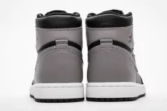 Tênis Air Jordan 1 High na internet
