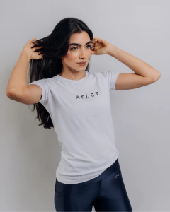 Camiseta ATLET Casual - Feminina - comprar online