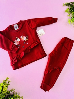 CONJUNTO MOLETOM PELUCIADO - GATINHO COM FLORES na internet