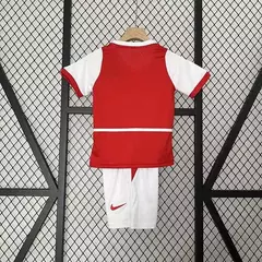 Kit Infantil Arsenal 1 Retrô 2002 / 2004 - Vermelho/Branco - comprar online