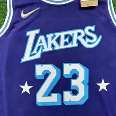 NBA Los Angeles Lakers #23 - 75 ANOS - ROXA na internet
