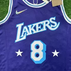 NBA Los Angeles Lakers #8 - 75 ANOS - Roxa na internet