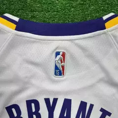 Imagem do NBA Los Angeles Lakers Edição 75 anos 21/22 Kobe Bryant #8 - Branco