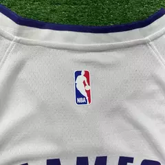 NBA Los Angeles Lakers LeBron James #6 - Jogador Silk - Branco/ Gola V - CENTRAL ESPORTE 