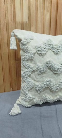 Imagen de ALMOHADÓN 45X45 PRATO CHEVRON