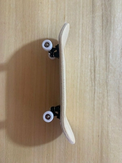 fingerboard flora armada en internet