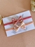 Laço Elisa | Bordado | Personalizado | 2 unidades | Linho Goiaba e Linho Salmão Bebê - comprar online